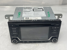 Load image into Gallery viewer, RADIO Nissan Sentra 2016 16  AM FM CD - NW446660
