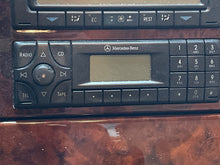 Load image into Gallery viewer, RADIO CLK320 E320 E55 SL500 99 00 01 02 03 04 - NW446665
