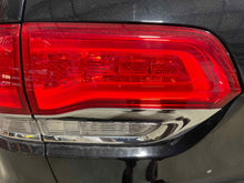 Load image into Gallery viewer, Tail Lamp Light  GRAND CHEROKEE 2019 - NW447802
