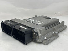 Load image into Gallery viewer, ECU ECM COMPUTER Hyundai Veloster 2014 14 - NW60218
