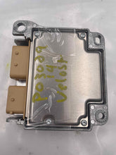 Load image into Gallery viewer, AIR BAG CONTROL MODULE COMPUTER Veloster 2013 13 2014 14 - NW32422
