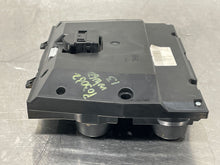 Load image into Gallery viewer, RADIO CONTROL PANEL Volvo C70 S60 S80 XC60 XC70 2011 11 2012 12 2013 13 - NW140381
