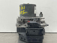 Load image into Gallery viewer, ABS ANTI-LOCK BRAKE PUMP Infiniti QX60 2014 14 - NW447869
