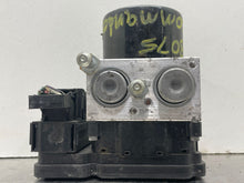 Load image into Gallery viewer, ABS ANTI-LOCK BRAKE PUMP Commander Grand Cherokee 2007 07 - NW447868
