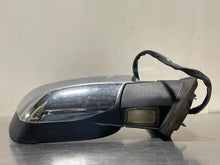 Load image into Gallery viewer, SIDE VIEW MIRROR Nissan Armada QX56 Titan 2004 04 2005 05 2006 06 Right - NW52369
