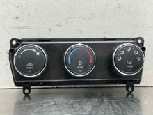 Load image into Gallery viewer, Temperature Controls Jeep Liberty 2008 - NW448708
