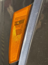 Load image into Gallery viewer, SIDE MARKER LAMP LIGHT Liberty 2008-2012 Bumper Mounted Left - NW448631
