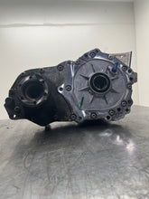 Load image into Gallery viewer, TRANSFER CASE Cadillac CTS 11 12 13 14 15 - NW449556
