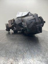 Load image into Gallery viewer, TRANSFER CASE Cadillac CTS 11 12 13 14 15 - NW449556

