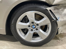 Load image into Gallery viewer, WHEEL 535xi 528xi 525xi 2006 06 2007 07 08 09 10 17x7.5 5 Spoke - NW449612
