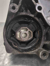 Load image into Gallery viewer, TRANSFER CASE 535i 535i Gt 550i 550i Gt 750 HYBRID 750i 750il B7 10-12 - NW450093
