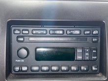 Load image into Gallery viewer, Radio  EXPEDITION 2004 - NW449999
