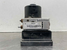 Load image into Gallery viewer, ABS Pump  EXPEDITION 2004 - NW449651
