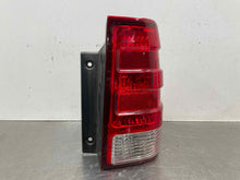 Load image into Gallery viewer, TAIL LIGHT LAMP ASSEMBLY Ford Expedition 03 04 05 06 Right - NW450099
