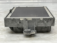 Load image into Gallery viewer, INFO-GPS SCREEN E250 Van E300 E350 E400 E550 E63 16 17 - NW449905
