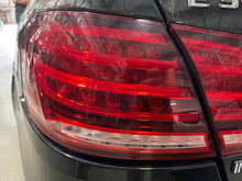 Load image into Gallery viewer, OUTER TAIL LIGHT LAMP E250 Van E250D E300 E350 E400 E550 E63 14-16 Left - NW450106

