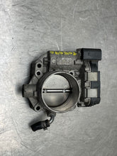 Load image into Gallery viewer, THROTTLE BODY Vw Beetle Jetta Rabbit 05 - 07 - NW449559
