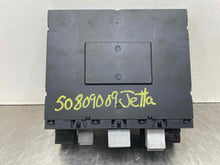 Load image into Gallery viewer, BODY CONTROL MODULE BCM COMPUTER Jetta 05 06 07 08 09 10 - NW449248
