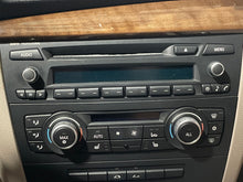 Load image into Gallery viewer, RADIO BMW 128i 135i 323i 328i 335i M3 Z4 2010 10 2011 11 - NW551903
