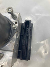 Load image into Gallery viewer, ABS Pump  INFINITI Q60 2014 - NW1322
