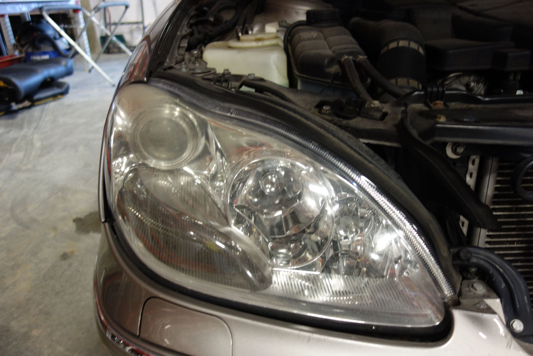 HEADLIGHT LAMP ASSEMBLY S350 S430 S500 S55 S600 S65 SL500 03-06 Right - NW103358