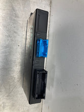 Load image into Gallery viewer, BODY CONTROL MODULE COMPUTER 320i 328D 328i 335i 528i 535i 13-16 - NW450266

