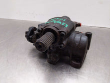 Load image into Gallery viewer, STEERING BOX 300D 300E E320 89 90 91 92 93 94 95 - NW450829
