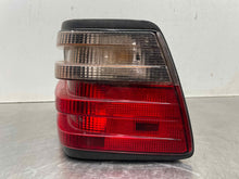 Load image into Gallery viewer, TAIL LIGHT LAMP ASSEMBLY E300d E320 E320 Convertible E320 94-95 Right - NW450867

