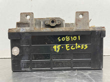 Load image into Gallery viewer, ABS COMPUTER MERCEDES 300D 300E 380 420 1986 87 88 - 93 - NW450369
