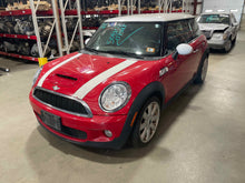 Load image into Gallery viewer, MANUAL TRANSMISSION Cooper Mini 1 Clubman 07 08 09 10 - NW450877
