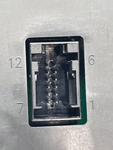 Load image into Gallery viewer, Speedometer Cluster  SAAB 9-3 2010 - NW450822
