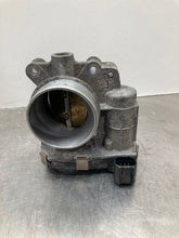 Load image into Gallery viewer, THROTTLE BODY Saab 9-3 2007 07 2008 08 2009 09 2010 10 - NW450856
