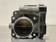 Load image into Gallery viewer, THROTTLE BODY Saab 9-3 2007 07 2008 08 2009 09 2010 10 - NW450856
