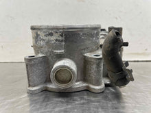 Load image into Gallery viewer, THROTTLE BODY Range Rover Sport LR3 2005 05 2006 06 4.4L - NW450855
