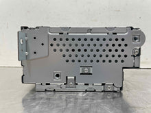 Load image into Gallery viewer, RADIO RECEIVER Land Rover LR2 2008 08 2009 09 2010 10 2011 11 2012 12 - NW451415
