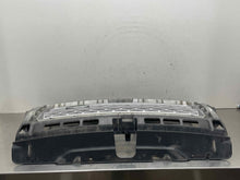 Load image into Gallery viewer, GRILLE Land Rover LR2 2009 09 2010 10 - NW451279
