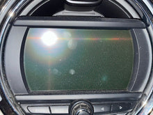 Load image into Gallery viewer, Info-Gps Screen  MINI COOPER 2016 - NW451295
