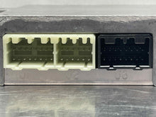 Load image into Gallery viewer, Computer Cadillac DTS 2010 - NW451071
