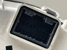 Load image into Gallery viewer, SPEEDOMETER CLUSTER Hyundai Santa Fe 2010 10 2011 11 2012 12 - NW160344
