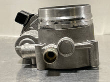 Load image into Gallery viewer, THROTTLE BODY BMW 740i 335i 535i Z4 2007 07 08 09 10 11 12 13 3.0L - NW451527
