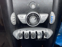 Load image into Gallery viewer, Temperature Controls  MINI COOPER 2009 - NW451876
