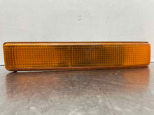 Load image into Gallery viewer, PARKLAMP Blazer S10 S15 Sonoma 1998 98 1999 99 00 01 02 03 04 05 Left - NW452285

