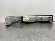 Load image into Gallery viewer, PARKLAMP Blazer S10 S15 Sonoma 1998 98 1999 99 00 01 02 03 04 05 Left - NW452285
