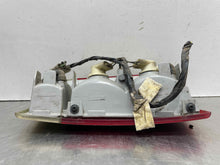 Load image into Gallery viewer, TAIL LIGHT LAMP ASSEMBLY S10 Blazer Envoy S15 Jimmy Bravada 95-05 Right - NW452532
