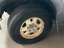 Load image into Gallery viewer, Wheel Rim  SIERRA 1500 PICKUP 2000 - NW564158
