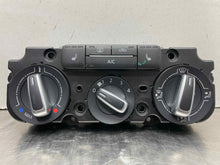 Load image into Gallery viewer, FRONT TEMPERATURE CONTROLS Jetta 2015 15 2016 16 2017 17 - NW452879
