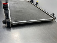 Load image into Gallery viewer, RADIATOR Lexus GS300 GS350 GS450H 06 07 08 09 10 11 - NW453444
