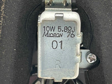Load image into Gallery viewer, OUTER TAIL LIGHT LAMP GS300 GS350 GS430 GS450H GS460 06-11 Right - NW453580
