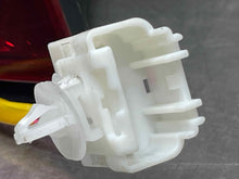 Load image into Gallery viewer, OUTER TAIL LIGHT LAMP GS300 GS350 GS430 GS450H GS460 06-11 Left - NW453581

