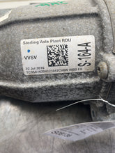 Load image into Gallery viewer, Carrier Assembly Lincoln MKC 2017 - NW453121
